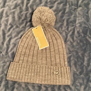NWT Michael Kors Beanie